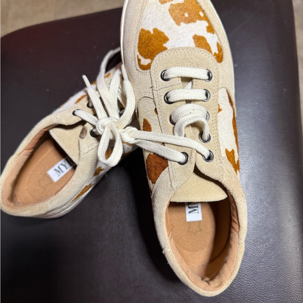 MYN ' Brown and Cream Sneakers